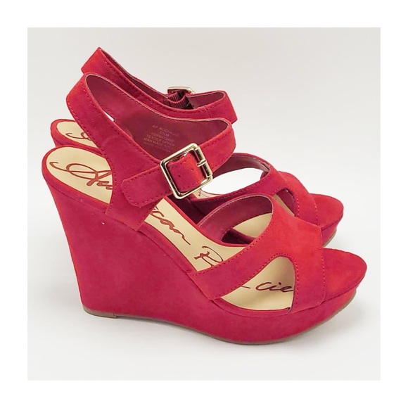 American Rag Shoes - NWOB American Rag Rochelle Platform Wedge Sandals